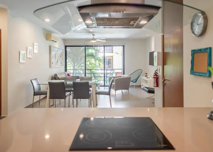 Apartment Beautiful 2 Bedroom With Pool In Downtown Playa *