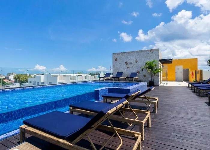 Apartment Beautiful 2 Bedroom With Pool In Downtown Playa