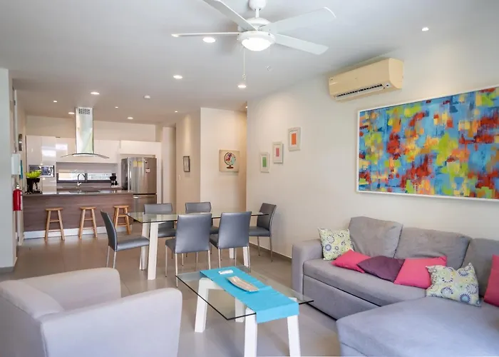 Beautiful 2 Bedroom With Pool In Downtown Playa Apartment Playa del Carmen