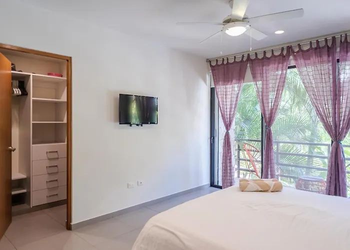 Beautiful 2 Bedroom With Pool In Downtown Playa * Playa del Carmen